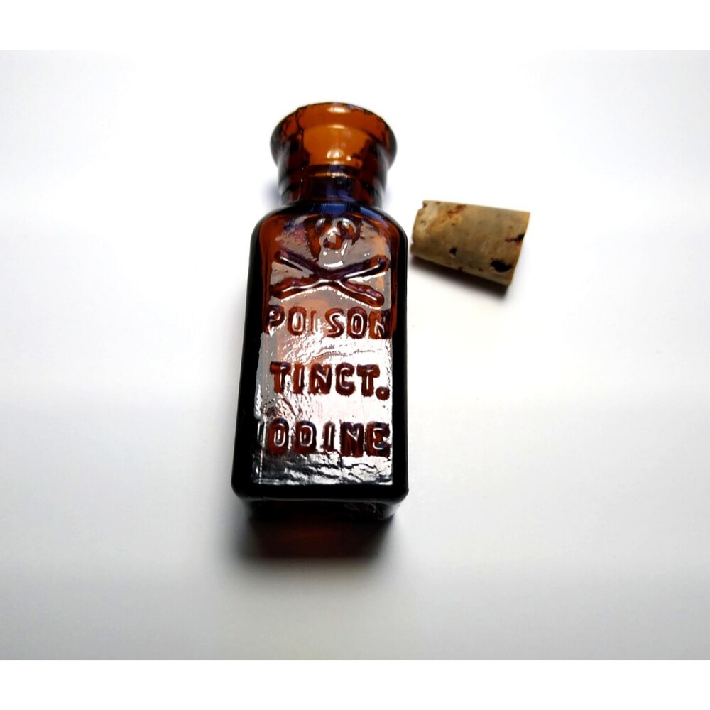 Vintage Amber Brown Glass Poison Tincture Iodine Bottle Horror Goth Decoration